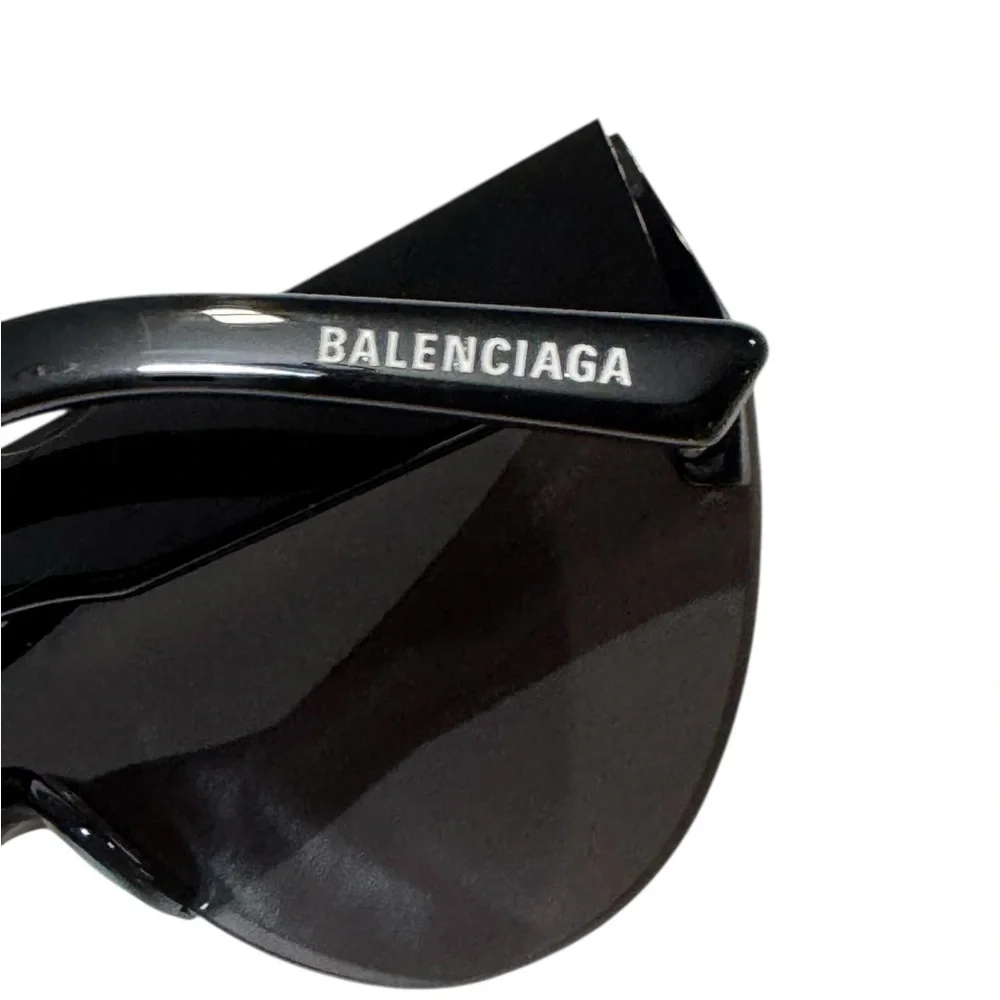 Balenciaga Cat Eye Shield Sunglasses 99mm -
BB0004S - Picture 7 of 17